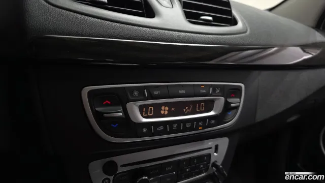 Renault SM3