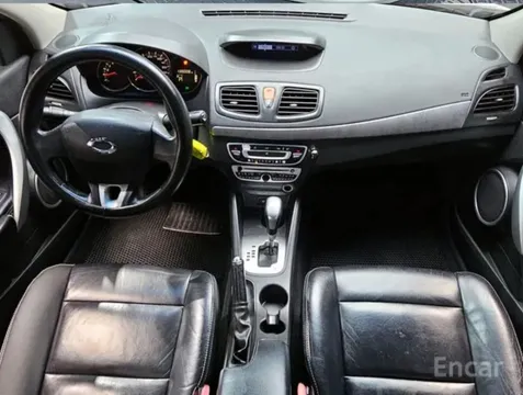 Renault SM3