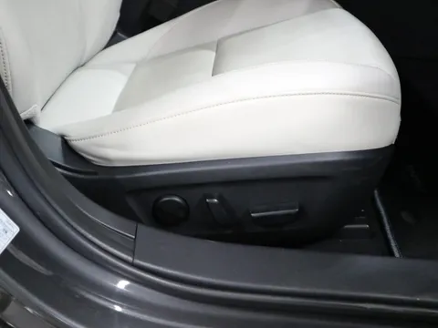 Mazda MAZDA3 Sedan