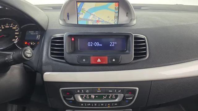 Renault SM3