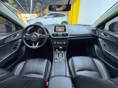 Mazda Mazda 3