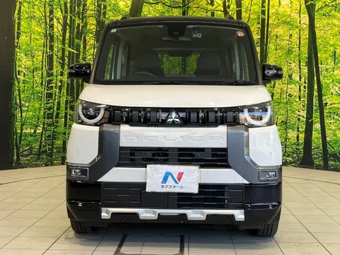 Mitsubishi Delica Mini