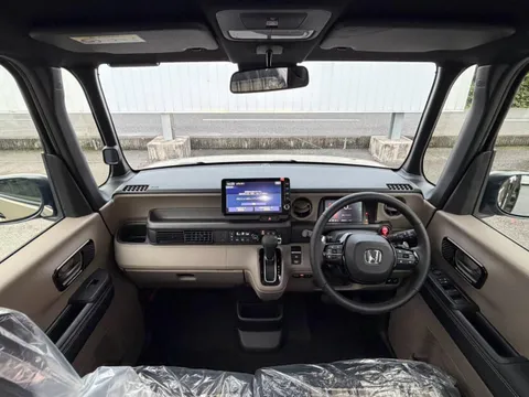 Honda N-BOX Joy