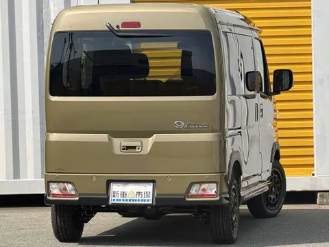 Daihatsu Atrai