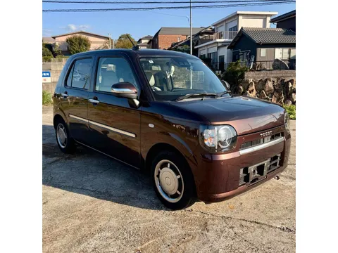 Daihatsu Mira Tocot