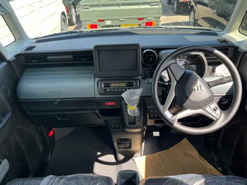 Suzuki Spacia Base
