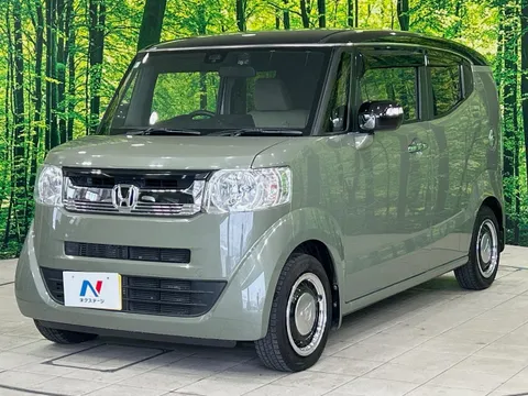 Honda N-BOX Slash