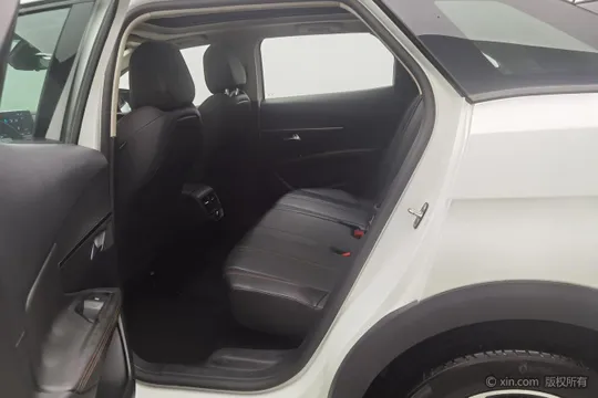 Peugeot 4008
