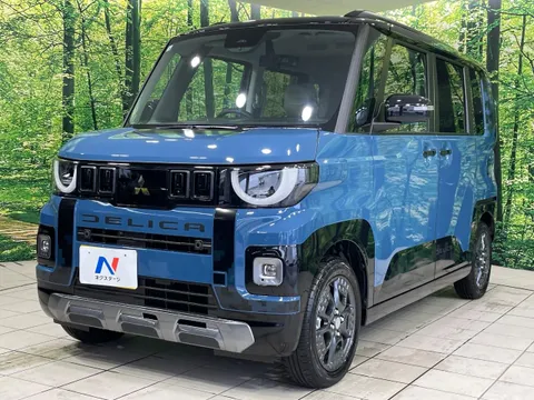 Mitsubishi Delica Mini