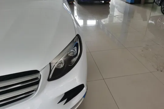 Mercedes-Benz Mercedes-Benz GLC