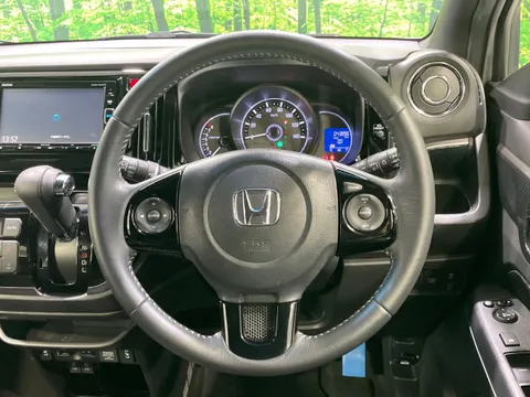 Honda N-WGN Custom