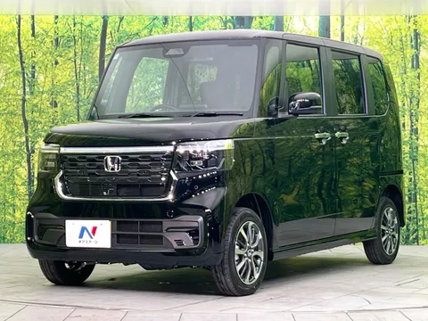 Honda N-BOX Custom