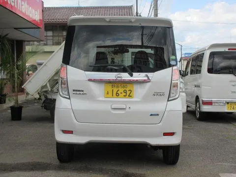 Nissan Dayz Roox