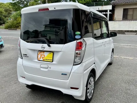 Nissan Dayz Roox