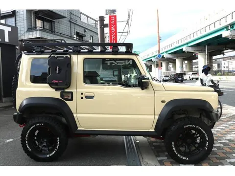Suzuki Jimny Sierra