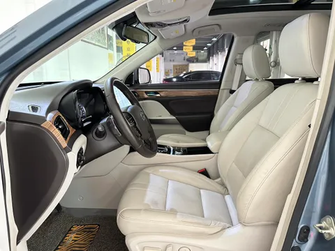 Gac GS8