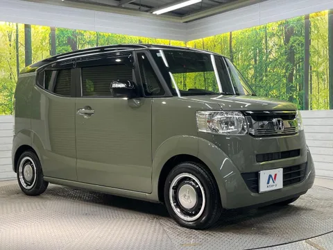 Honda N-BOX Slash