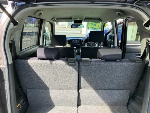 Suzuki Wagon R Stingray