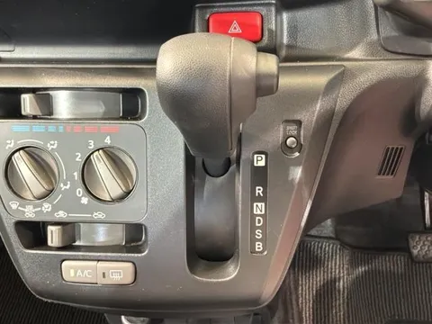 Subaru Pleo