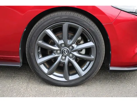 Mazda MAZDA3 Fastback