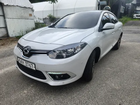 Renault SM3