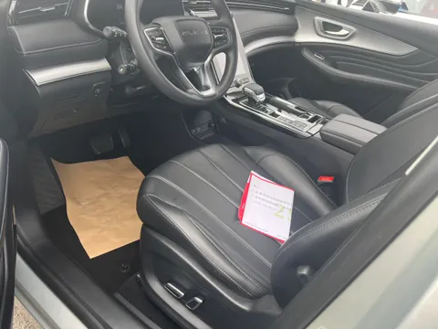 Roewe RX5