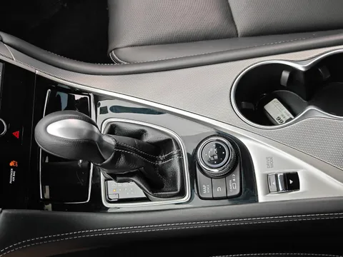 Infiniti Q50L