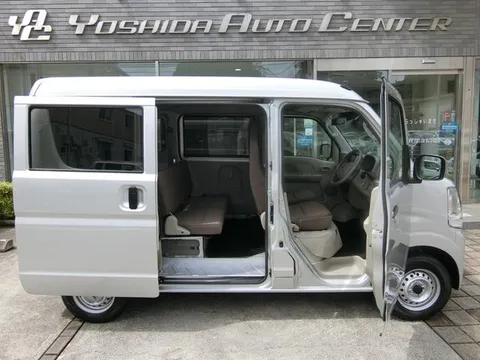 Nissan Clipper