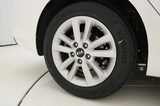 Kia Cerato (K3)