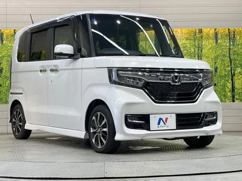 Honda N-BOX Custom