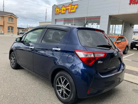 Toyota Yaris (Vitz)