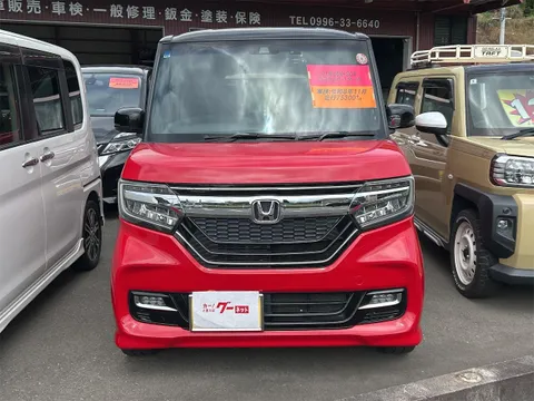 Honda N-BOX Custom