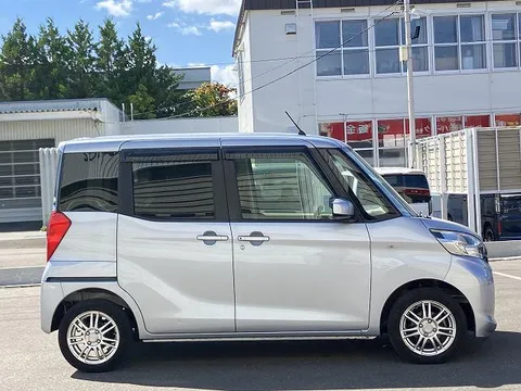 Mitsubishi eK Space