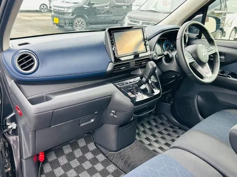 Mitsubishi eK X