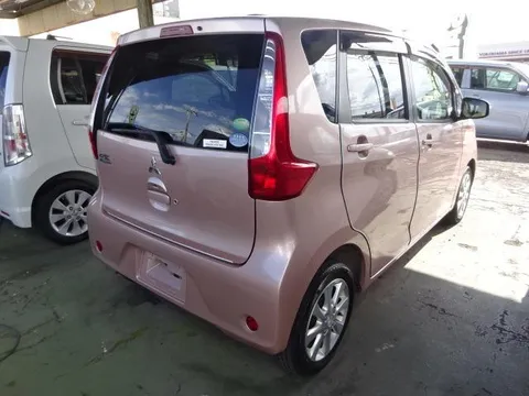 Mitsubishi eK Wagon