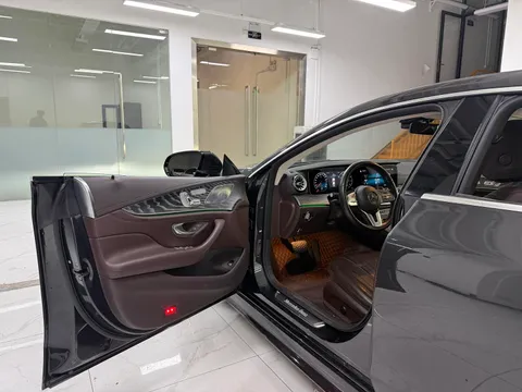 Mercedes-Benz CLS-Class