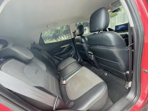 Baojun RS-3