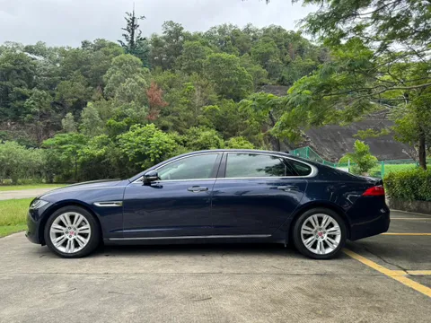 Jaguar XFL