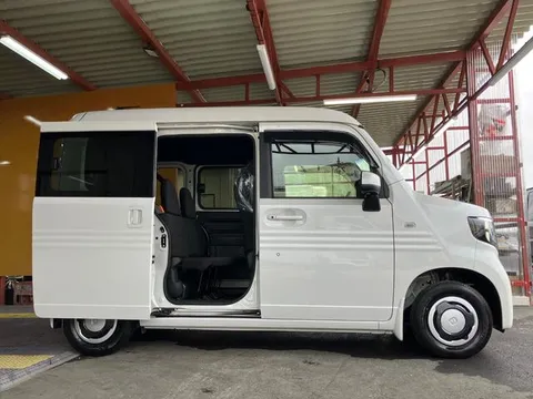 Honda N-VAN Plus Style