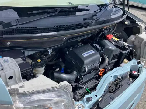 Honda N-BOX Slash