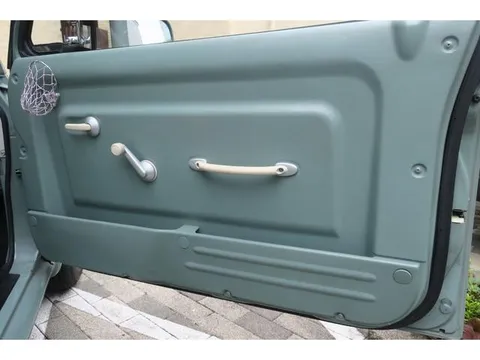 Nissan Pao