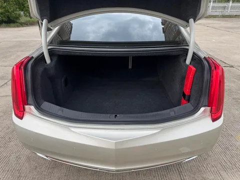 Cadillac XTS