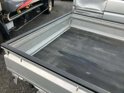 Suzuki Carry Track