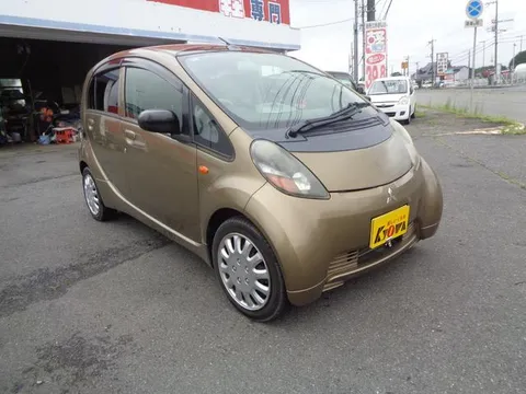 Mitsubishi I