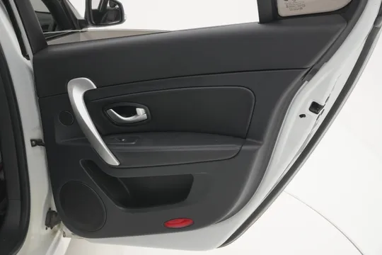 Renault SM5