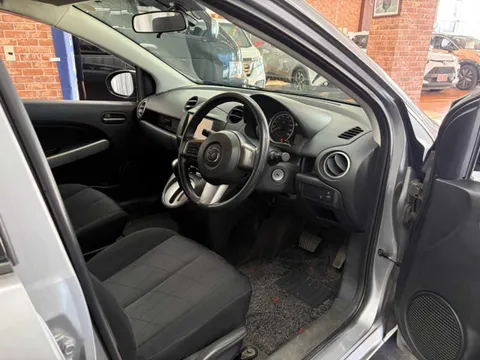 Mazda Mazda2 (Demio)
