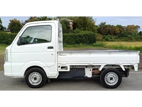 Mazda Scrum Truck