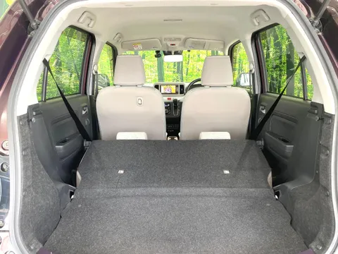 Daihatsu Mira Tocot