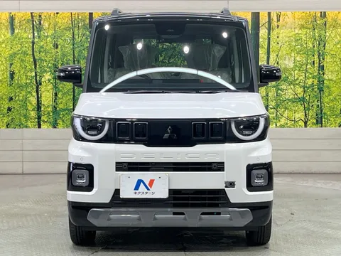Mitsubishi Delica Mini