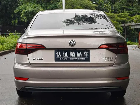 Volkswagen Sagitar